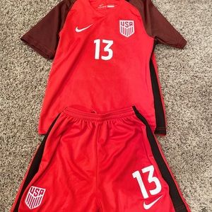 Jersey and shorts Alex Morgan soccer outfit kids